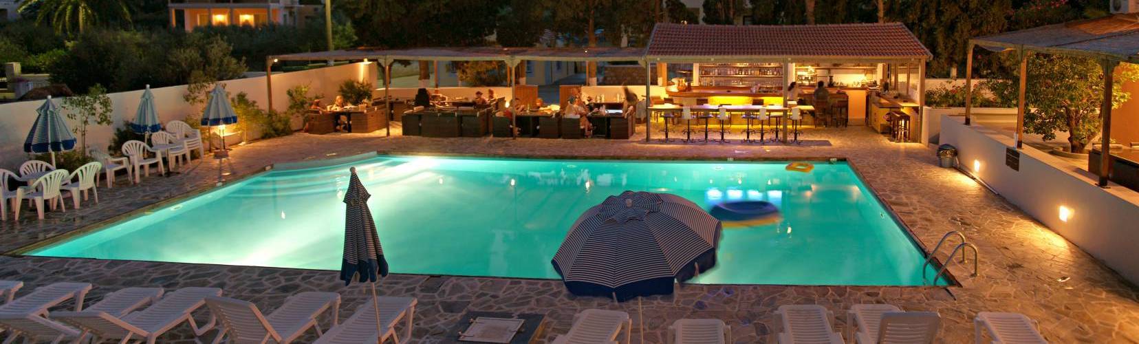 Hotel ELIES pool